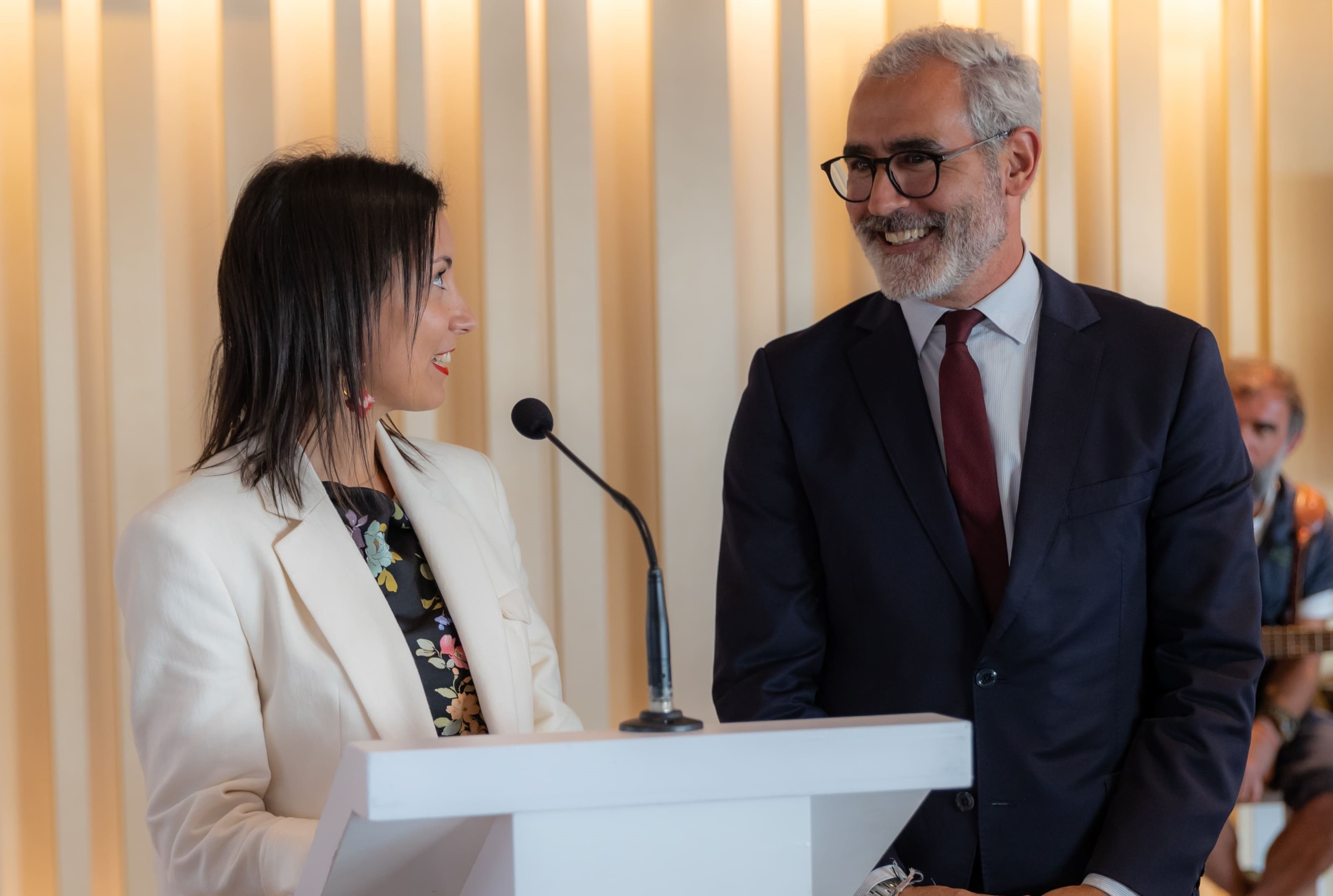 María Devesa (UCGAL) e Manuel Heredia (D.X de Comercio e Consumo)